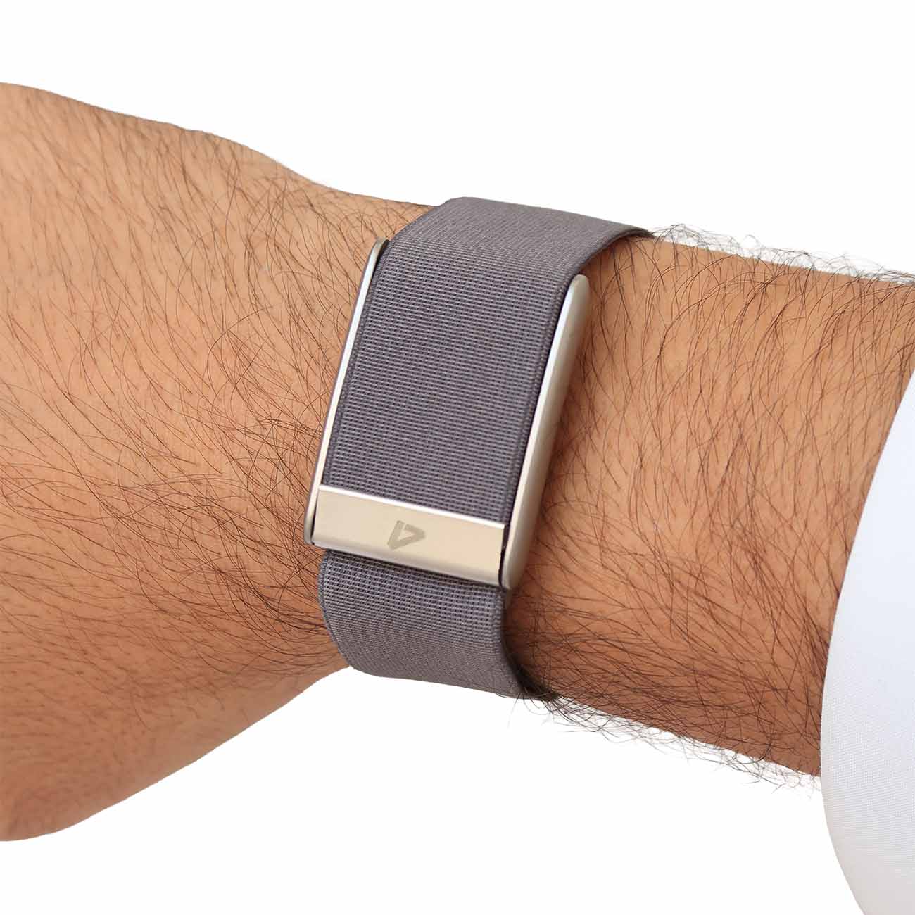 سير Dash يدعم Whoop 5 / مقاوم للماء / رصاصي مع اطار فضي مطفي